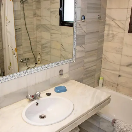 Jardines Puerto Banus Μαρμπέλλα
